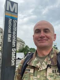 Andrew Apperson's Instagram, Twitter & Facebook