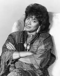 Howard university appoints phylicia rashad as dean of its college of fine arts. Amazon Com Phylicia Rashad The Cosby Show 8 X 10 8x10 Glossy Photo Picture Image 2 Everything Else