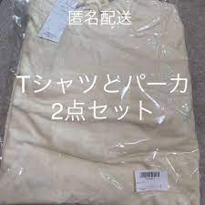 最安値挑戦】 二着セット Tシャツ(グレー) パーカー(白) 月とオオカミちゃんには騙されない パーカー - glisson.org