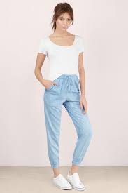 Cool Girl Chambray Joggers Denim Joggers Outfit Joggers Outfit Athleisure Outfits