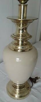 Vintage Stiffel Lenox Hollywood Regency Ivory Porcelain Urn Brass Table Lamp Ebay In 2020 Brass Table Lamps Brass Table Lamp