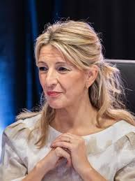 Yolanda Diaz's Instagram, Twitter & Facebook