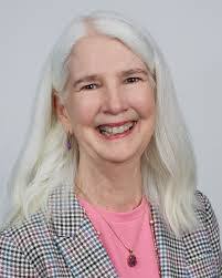 Joan Grass's Instagram, Twitter & Facebook