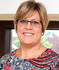 Dena Daniel's Instagram, Twitter & Facebook