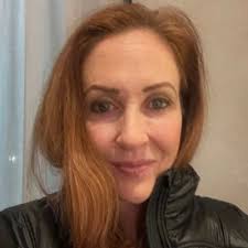 Maureen Cunniff's Instagram, Twitter & Facebook