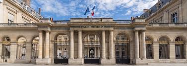 Le conseil d'etat statue en appel ou en cassation sur les décisions des juridictions administratives, notamment sur les recours pour excès de. Organisation