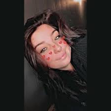 Alana Suttles's Instagram, Twitter & Facebook