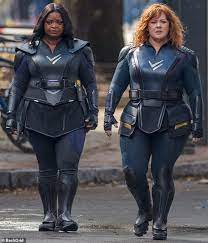Melissa Mccarthy And Octavia Spencer Save The World On Set Of Their Superhero Movie Thunder Force Daily Octavia Spencer New Superhero Movies Superhero Movies
