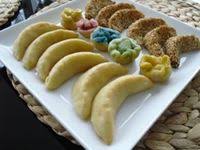 Das Gazellenhornchen Kaab Lghzal Ist Eine Marokkanische Spezialitat In Marokko Sind Diese Keks Marokkanische Rezepte Marokkanisches Essen Lebensmittel Essen