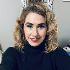 Deborah Baskerville's Instagram, Twitter & Facebook