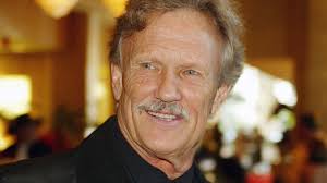 Kris Kristofferson: 16 Facts About The Country Singer