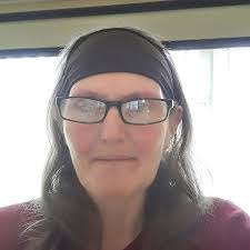 Sharon Ewer's Instagram, Twitter & Facebook