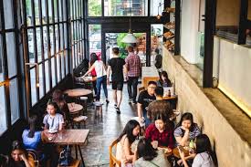 Halo gaess terima kasih udah klik vidio ini#tipikakopi#kreasicat#umarsaepudinart#contohgambardicafejangn lupa like,komen,share dan juga subscribe yah. Kedai Kopi Melintasi Masa Kumparan Com