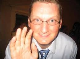 Cai Larsen Obituary (2007)