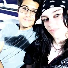 My mom got me this setup.. is it a good one? I'm worried about the quality 