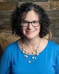 Cindy Pilcher's Instagram, Twitter & Facebook