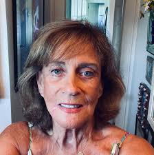 We spent an afternoon around Kings Highway in Brooklyn, learning about the  diversity of endangered Jewish languages. Ross Perlin guided this tour in  collaboration with The Jewish Language Project and The Neighborhood,