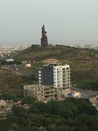 Portugal deve pôr as fichas todas nas famílias com crianças para erradicar a pobreza. Monumento Da Renascenca Dakar Picture Of Senegal Africa Tripadvisor