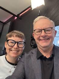 Last Tuesday, I walked out of a recording to find two missed calls from  unfamiliar numbers.