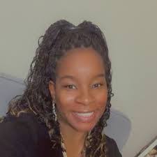 Amber Kenner's Instagram, Twitter & Facebook