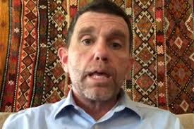 Michael Dodman : les gouvernements et les individus doivent travailler  ensemble pour ralentir le COVID 19