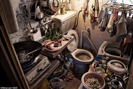 Shocking Pictures Reveal Tiny Hong Kong Coffin Homes Low Income Housing Hong Kong Tiny Spaces