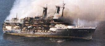 In other incidents, she also suffered two serious collisions (in 1953 with the ms oranje and in 1975 with the cargo. Achille Lauro 1964 1994 La Fine Con Affondamento Abandoned Ships Ship Breaking Passenger Ship