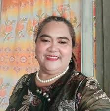 Gloria Padin's Instagram, Twitter & Facebook