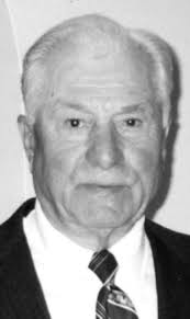 Republican chairman urges party to build base