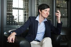 Lenka bradáčová dozoruje korupční kauzu davida ratha a je přezdívaná cattani v sukních. Lenka Bradacova Aktualne Cz