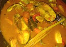 Asam pedas literally translates as 'sour spicy'. Resepi Ikan Patin Asam Pedas Club Cara Mudah Memasak Ikan Patin Asam Pedas Manis