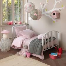 Idee De Decoration Pour Chambre De Fille Rosie 8 Ans Chambre Enfant Deco Chambre Bebe Deco Chambre