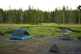 Even though yellowstone has 12 campgrounds throughout the national park, it is still not nearly enough for all the visitors. Yellowstone National Park Campgrounds Hikespeak Com