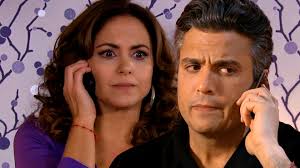 Helena hace como que Ángel no le...