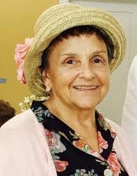 Paula Padgett's Instagram, Twitter & Facebook