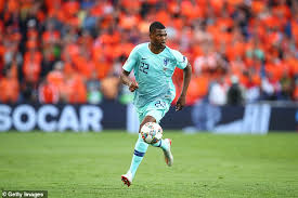 Buschan performs a great save to deny dumfries as holland work it. Manchester United Eye 25m Move For Holland Star Dumfries To Fill Troublesome Right Back Berth Daily Mail Online