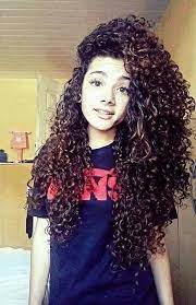 Her Hair Is Perfect Curly Hair Styles Hair Styles Curly Hair Styles Naturally