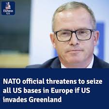 grimm ररक्ा Musk was so bad at coding that at Paypal he insisted he have  access to their codebase, they made a dupe and lied to him about it being  real to