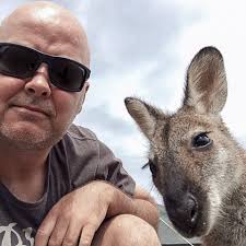 Show "Yourself" self-portraits (selfies!)