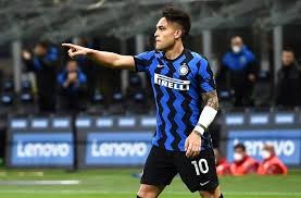 Lautaro Martinez Scores Winner For Inter In 2 1 Win Vs Sassuolo Mundo Albiceleste