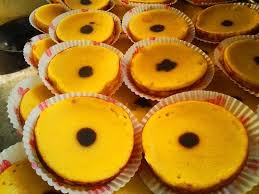 Dari pada bingung, bikin cake labu kuning ini aja yukk. Resep Dan Cara Membuat Kue Lumpur Labu Kuning Istimewa Yang Gurih Dan Praktis Selerasa Com