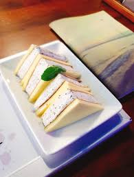 Line inside of dish with plastic wrap, using 4 pieces of wrap, overlapping if necessary, and leaving at least 3 inches of overhang. Ice Cream And Cake Lovers Korean Ice Cream Factory Facebook