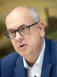 Bürgermeister statt Bio-Bauer: Frank Imhoff (CDU) will bei  Bürgerschaftswahl an Bremens Spitze