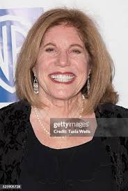 23 Ellen Gerstein Photos & High Res Pictures