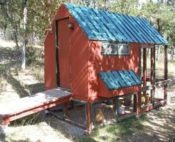 We want our chickens to be happy and healthy in their home environment. Diy Easy Clean Chicken Coop Idea Backyard Poultry