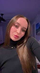 Courtney Meissner's Instagram, Twitter & Facebook