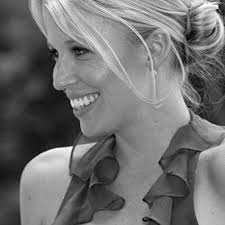 Laura Olstad (@LOlstad)