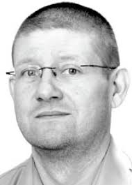 Fraser names Bartz business director