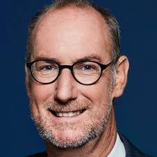 Jessica Klopp's Instagram, Twitter & Facebook