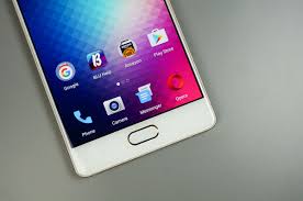 Video: BLU Pure XR Unboxing and Tour
